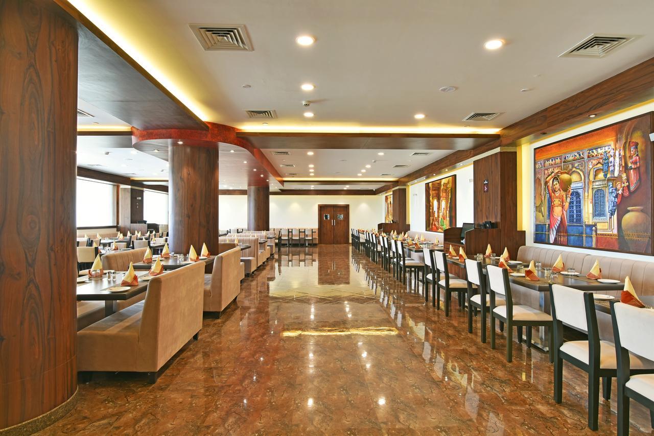 Manor Club One酒店 外观 照片