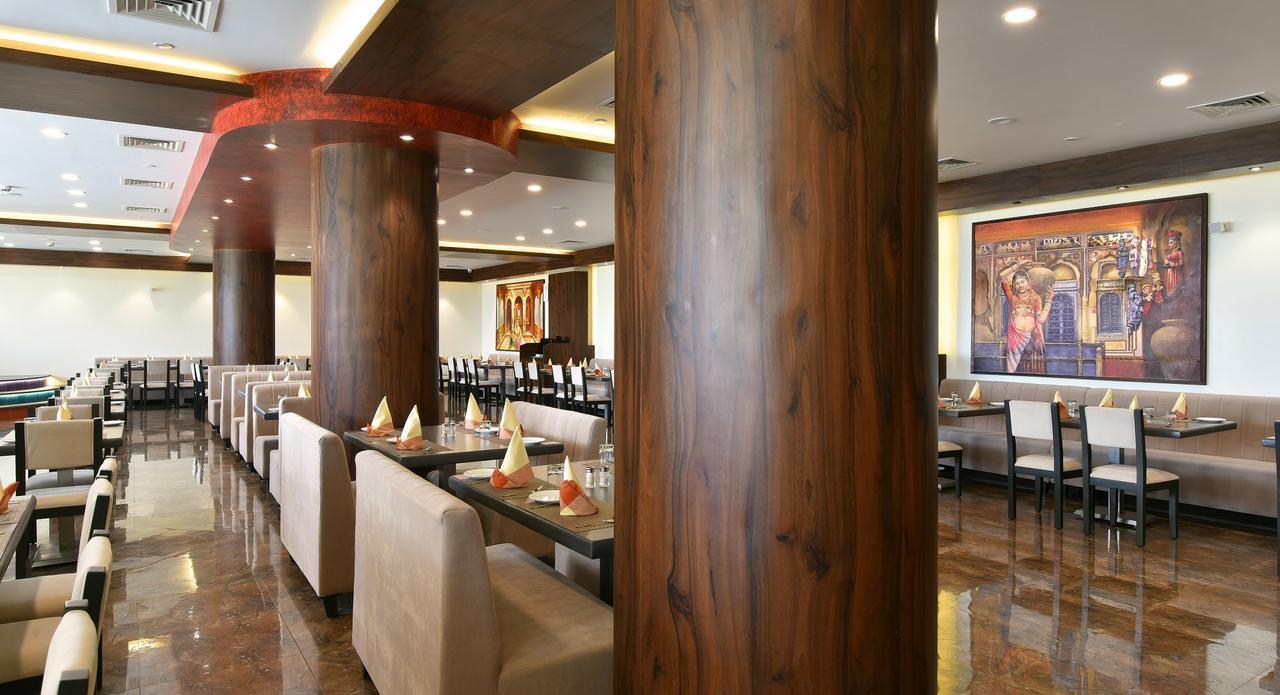 Manor Club One酒店 外观 照片