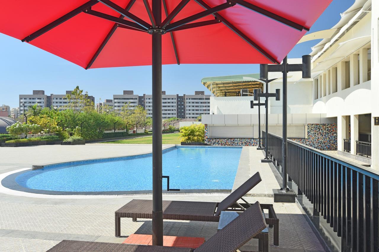 Manor Club One酒店 外观 照片